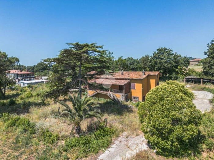 Casa con 6 locali in vendita in Via S Zoppo, Bracciano