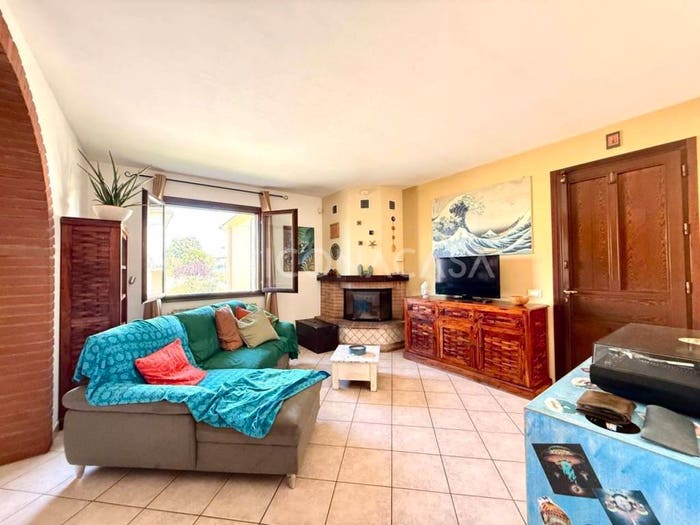 Appartamento con 5 locali in vendita in Via Giovanni Pascoli, Montopoli, Montopoli in Val d'Arno