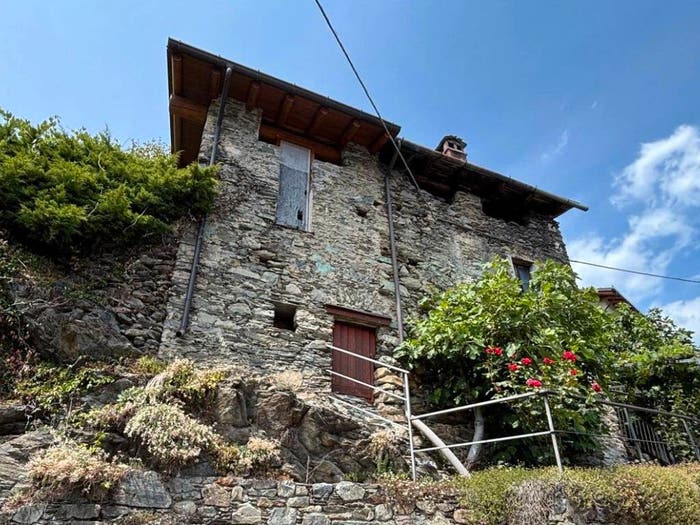 Casa quadrilocale in vendita in Via Cordini, Centro, Teglio
