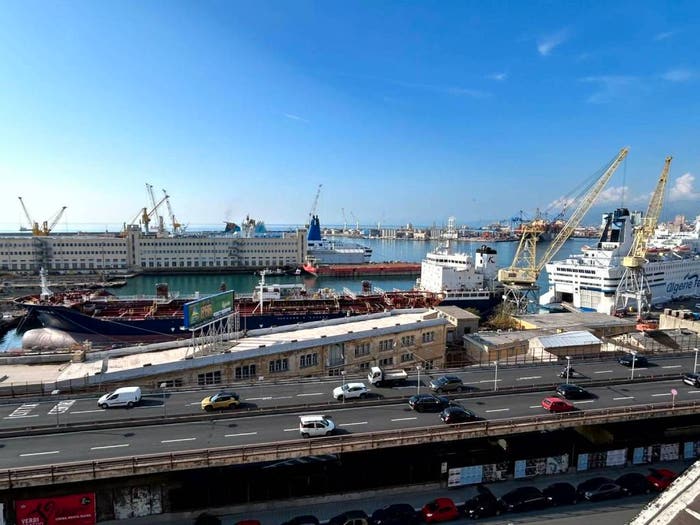 Appartamento bilocale in affitto in Via di Santa Croce, Molo, Genova
