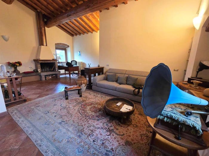 Appartamento con 5 locali in vendita in Via Leonardo da Vinci, Incisa In Val D'Arno, Figline e Incisa Valdarno