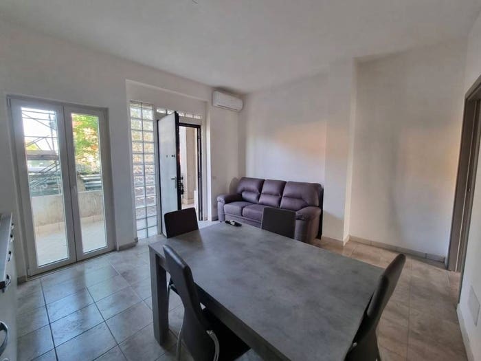 Appartamento trilocale in vendita in Via Monte Bianco, Calcinate