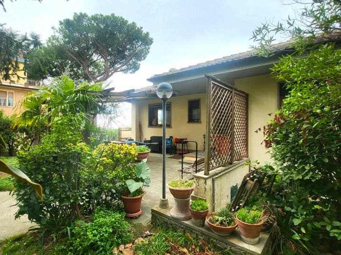 Casa con 5 locali in vendita in Somaschi Fontana di Papa Ginestreto, Ariccia