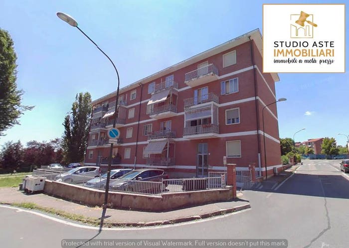 Appartamento quadrilocale in vendita in Strada Cambiano, Semicentro, Chieri
