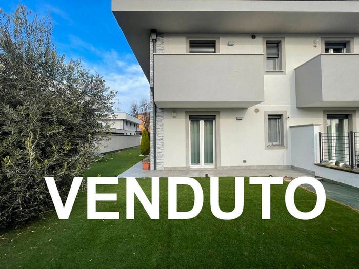 Appartamento trilocale in vendita in Via Alberto Battaglia, Centro, Busto Garolfo