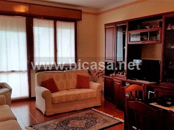 Appartamento con 5 locali in vendita in Novilara, Pesaro
