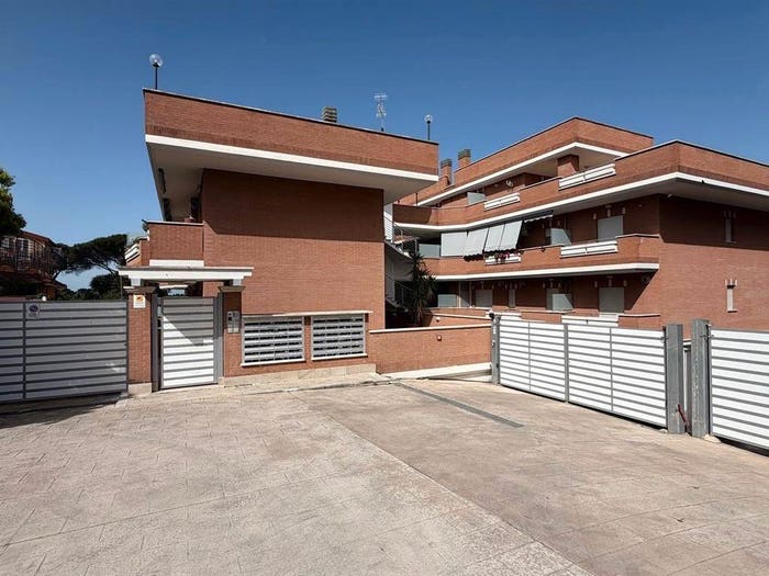 Appartamento bilocale in vendita in via maroncel, Santa Maria delle Mole, Marino