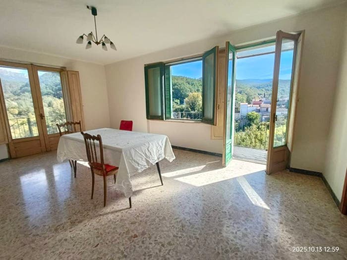 Casa con 6 locali in vendita in Corso Aquilonia, Carpinone