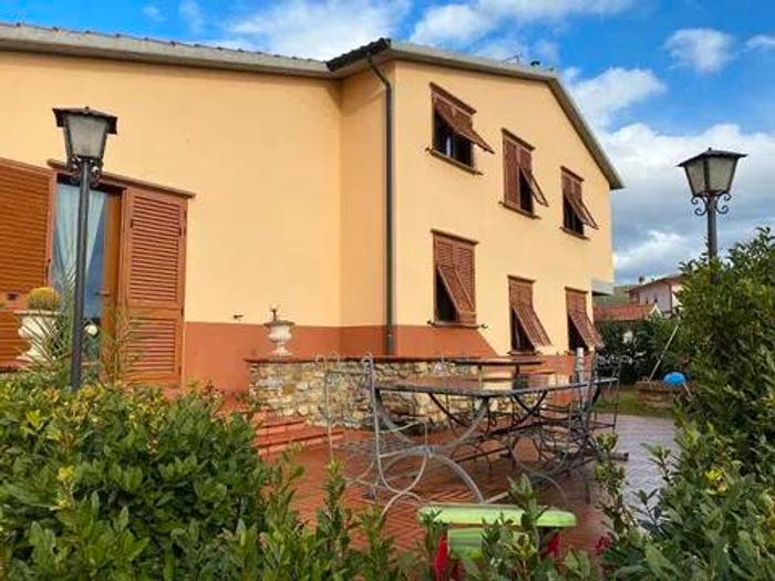 Casa con 6 locali in vendita in Via N Nanetti No Number, Venturina, Campiglia Marittima
