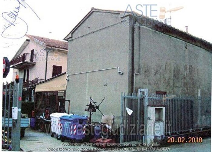 Appartamento con 6 locali in vendita in Via del Catano, Centro, Monsummano Terme