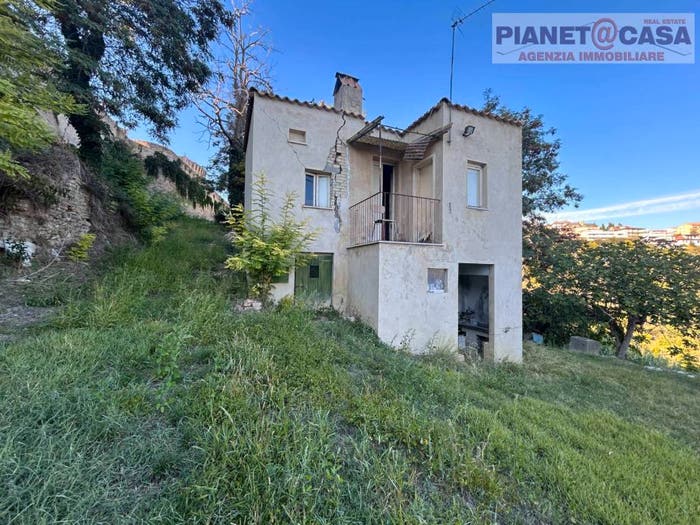 Casa con 5 locali in vendita in Corso Serpente Aureo, Centro, Offida