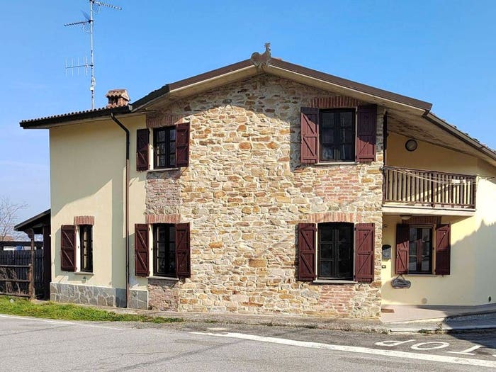 Casa quadrilocale in vendita in Mazzarelli, Mornese