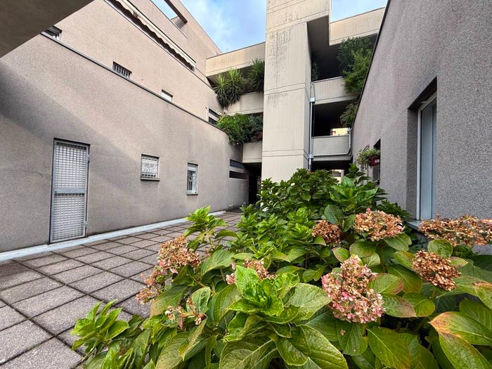 Appartamento trilocale in vendita in Via Magenta, Borghi, Como