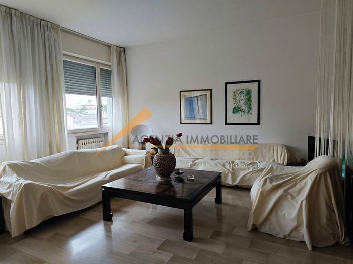 Appartamento trilocale in vendita in Centro Storico, Ravenna