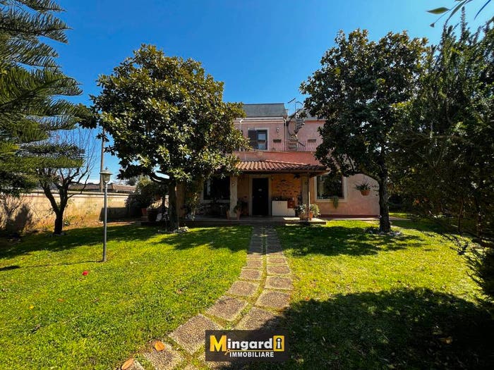 Casa con 6 locali in vendita in Via Pescorocchiano, Loricina Seccia Tre Cancelli, Nettuno