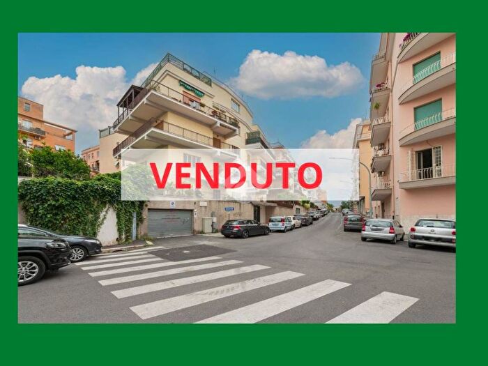 Appartamento trilocale in vendita in Via Athos Ammannato, Balduina, Roma