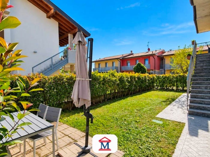Appartamento quadrilocale in vendita in Via Carso, Azzano San Paolo