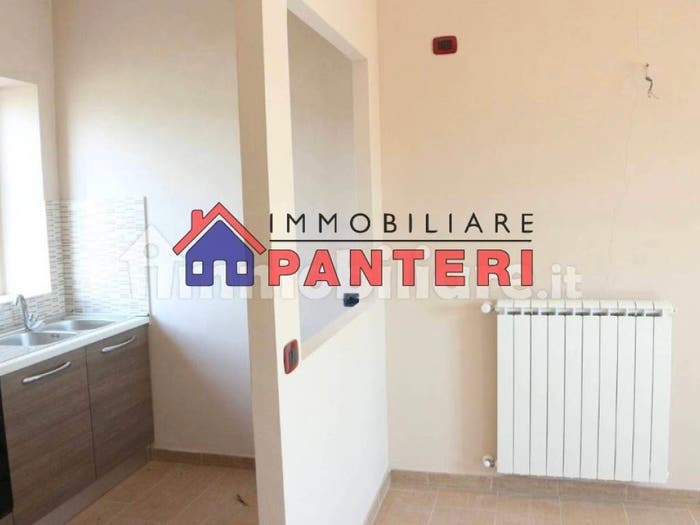 Appartamento trilocale in vendita in Via del Castellare, Alberghi Via Romana Pescia Morta, Pescia