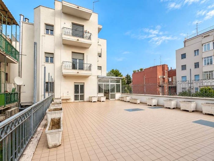 Appartamento con 6 locali in vendita in Via Firenze, Via Venezia Lungofiume Paolucci, Pescara