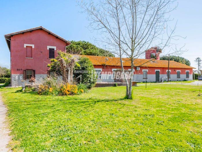 Appartamento trilocale in vendita in Via della Luna, Maccarese, Fiumicino