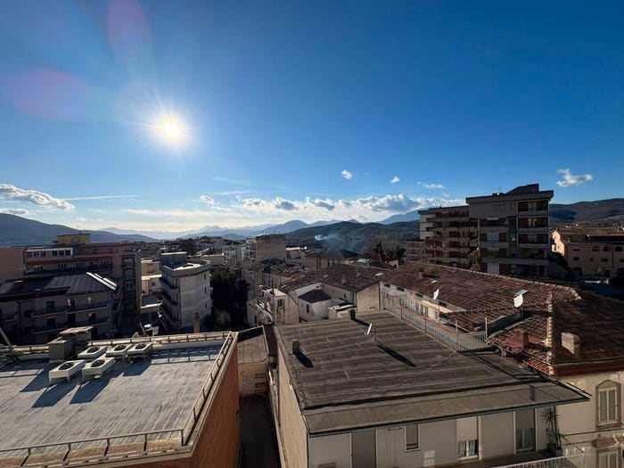Appartamento con 6 locali in vendita in Via Erennio Ponzio, Centro, Isernia