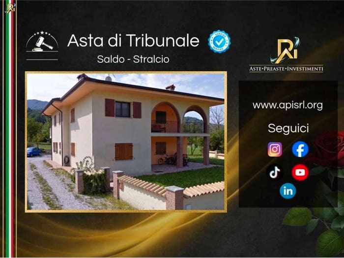 Casa con 5 locali in vendita in via San Leonardo, San Leonardo
