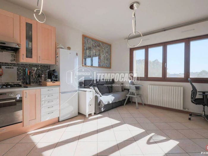 Appartamento trilocale in vendita in Via Stelloni Levante, Calderara di Reno