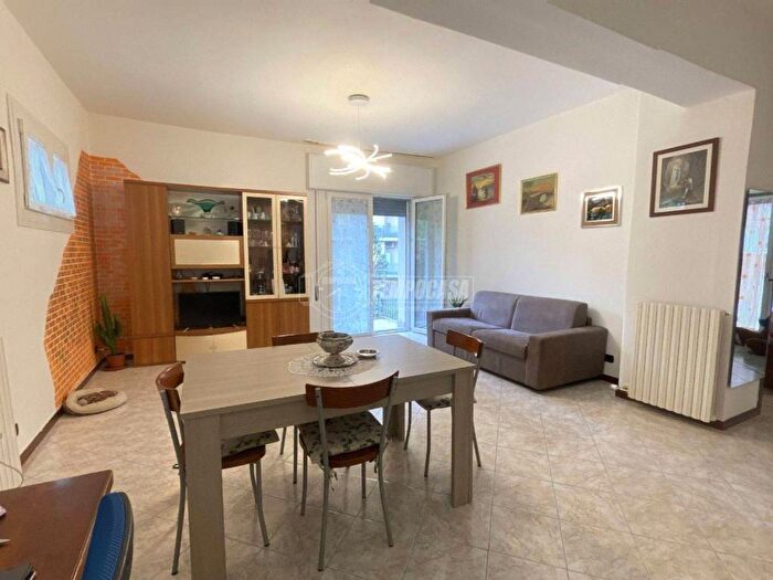 Appartamento trilocale in vendita in Via Salvo D'Acquisto, San Fereolo Albarola Faustina, Lodi