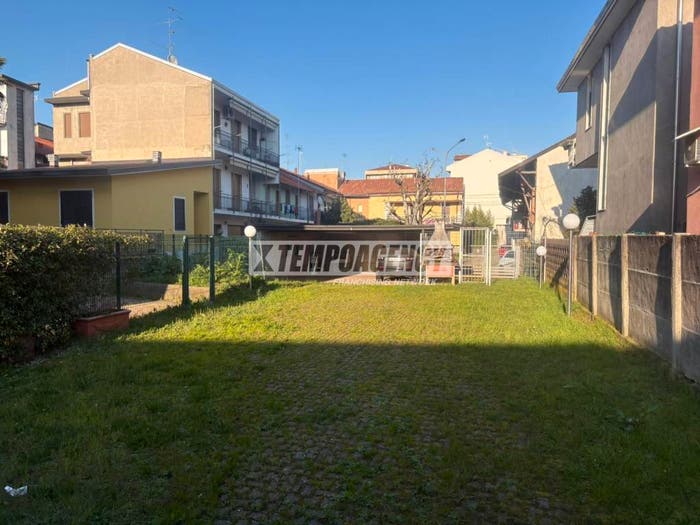 Appartamento trilocale in vendita in Via vittorio alfieri, Gerenzano