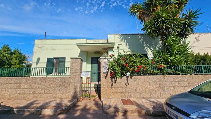 Casa con 5 locali in vendita in Via Otranto, Leverano