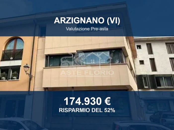 Appartamento con 5 locali in vendita in Via Dal Molin, Centro, Arzignano