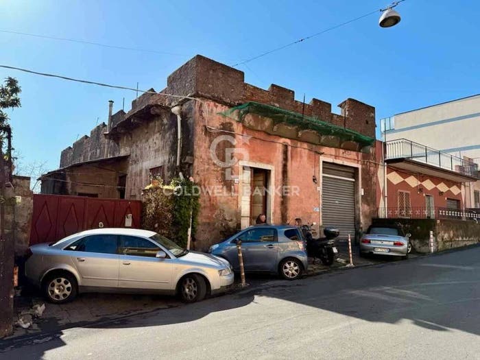 Casa con 5 locali in vendita in Via Sciarelle, Ospedale Sciarelle Aci Platani, Acireale