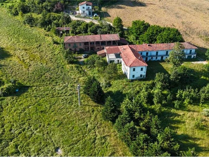 Casa con 6 locali in vendita in Località Braia, Centro, Sale delle Langhe