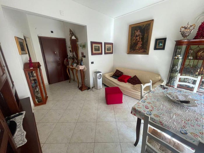 Appartamento trilocale in vendita in Via dei Pensieri, Stadio, Livorno