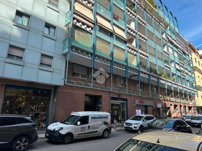Appartamento quadrilocale in vendita in Via Sant'Antonio, Centro, Barletta