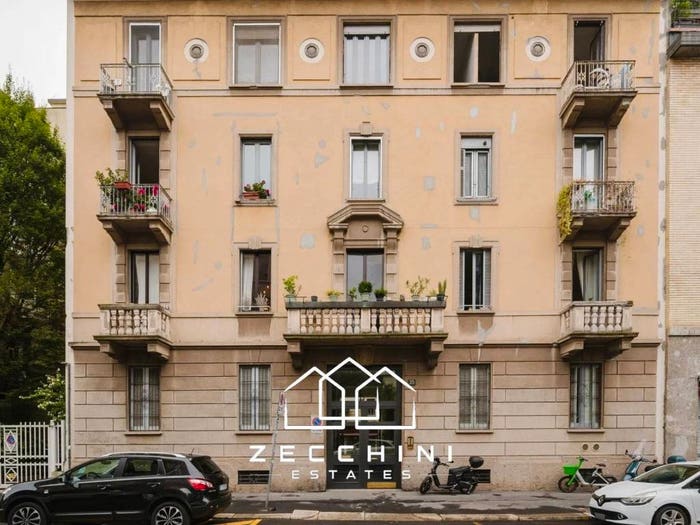 Appartamento bilocale in vendita in Via Carlo Botta, Porta Romana Medaglie d'Oro, Milano