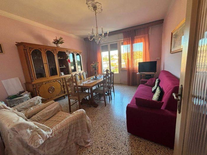 Appartamento quadrilocale in vendita in Via Montegrappa, Chiusi Scalo, Chiusi