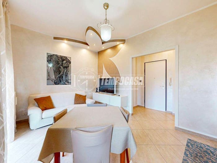 Appartamento bilocale in vendita in Via Giuseppe Parini, Centro, Orbassano