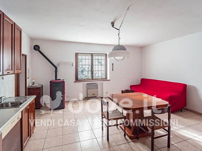 Appartamento trilocale in vendita in via Cortesa, Centro, Quistello