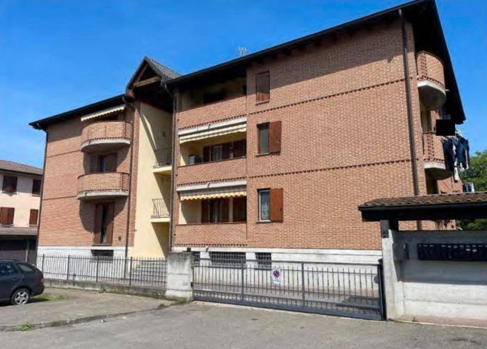 Appartamento trilocale in vendita in Via Cristoforo Colombo, Centro, Cadelbosco di Sopra