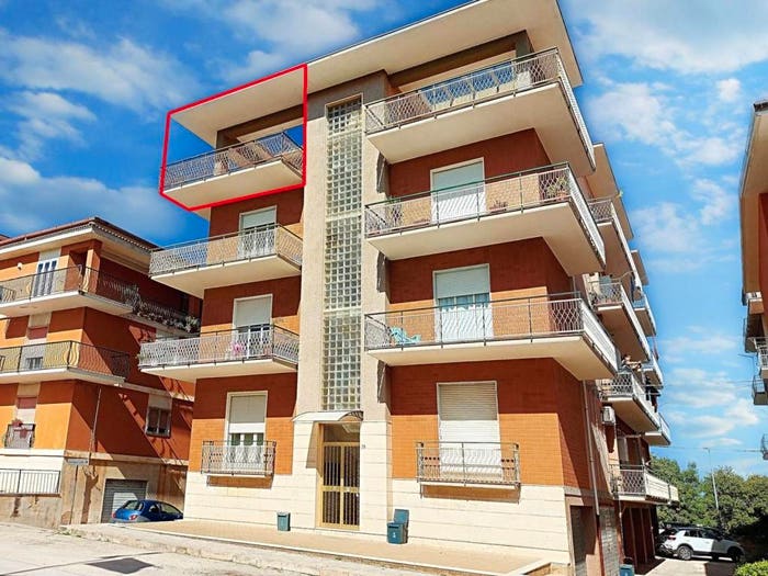 Appartamento quadrilocale in vendita in Via Dante Alighieri N, Centro, Palazzolo Acreide
