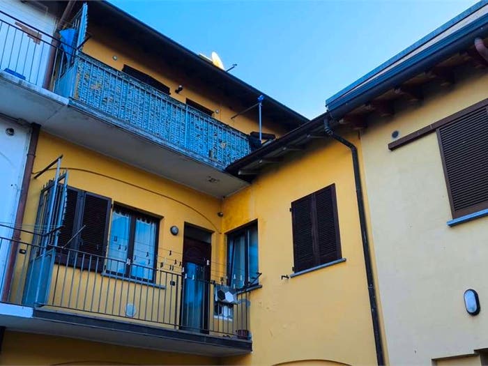 Appartamento trilocale in vendita in via indipendenza, Fenegrò