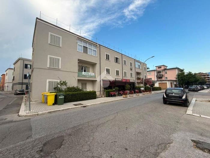 Appartamento trilocale in vendita in Via Ponari, Centro, Cassino