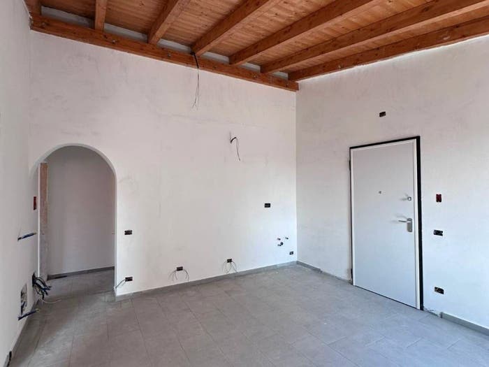 Appartamento trilocale in vendita in Via Legnano, Nuova Florida, Ardea