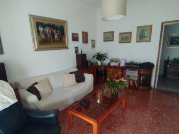 Appartamento con 5 locali in vendita in Via Luigi Cherubini, Ospedale Stazione, Livorno