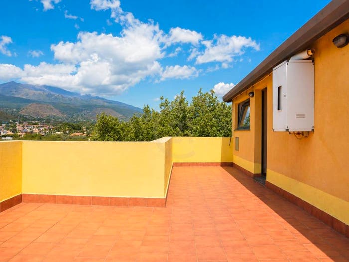 Casa trilocale in vendita in Via Lavina, Centro, Aci Sant'Antonio