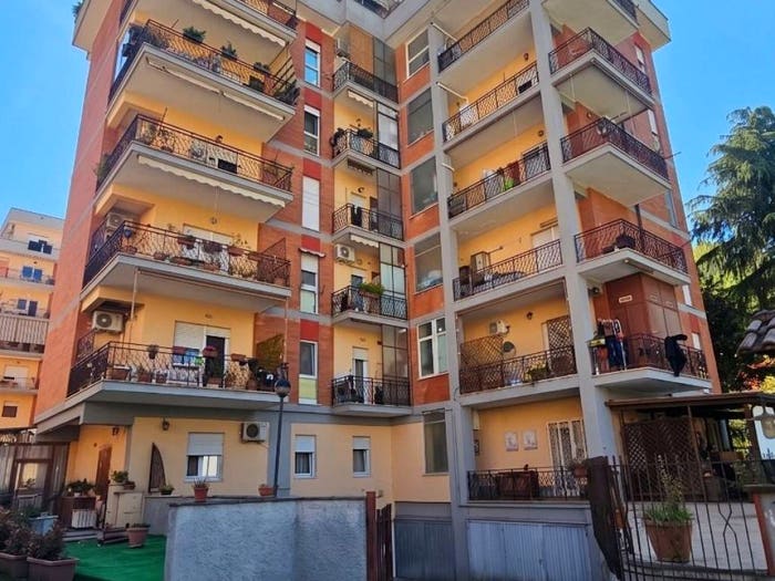 Appartamento trilocale in vendita in Viale Giuseppe Mazzini, Centro, Frosinone