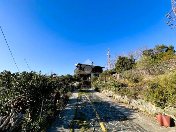 Casa con 5 locali in vendita in Via Salita Bricco, Centro, Mignanego