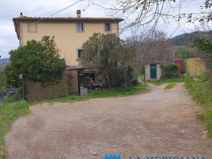 Casa con 6 locali in vendita in Fornello, Lamporecchio