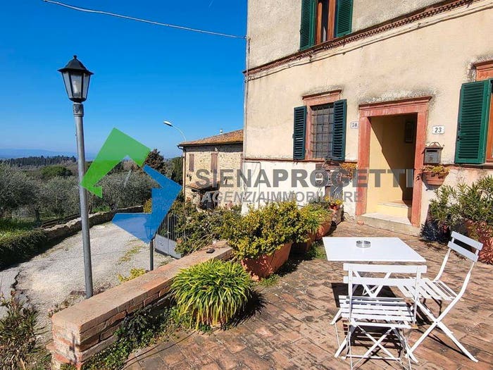 Appartamento quadrilocale in vendita in Corsignano, Castelnuovo Berardenga